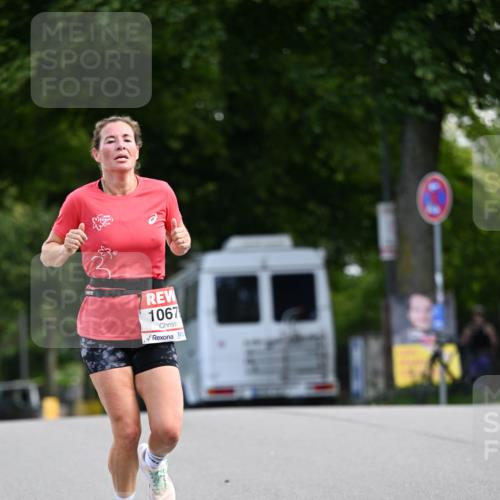 08.06.2024 - REWE Women's Run Dr. Thomas Lammeyer http://msf.ph/oto/6247026 09.06.2024 09:34:21 Laufen 1067 meine-sportfotos.de