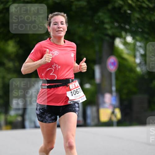 08.06.2024 - REWE Women's Run Dr. Thomas Lammeyer http://msf.ph/oto/6247032 09.06.2024 09:34:21 Laufen 1067 meine-sportfotos.de