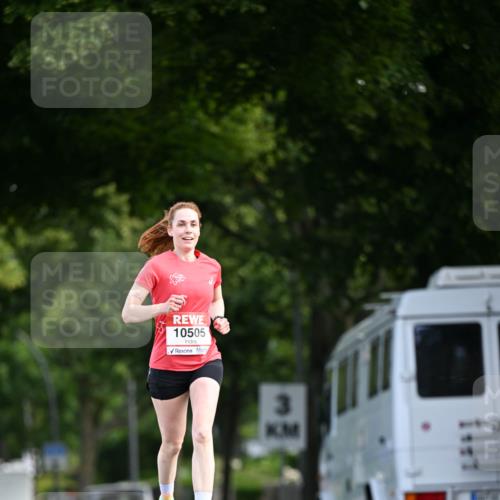 08.06.2024 - REWE Women's Run Dr. Thomas Lammeyer http://msf.ph/oto/6247049 09.06.2024 09:34:31 Laufen 10505, 3 meine-sportfotos.de