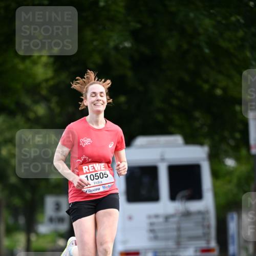 08.06.2024 - REWE Women's Run Dr. Thomas Lammeyer http://msf.ph/oto/6247057 09.06.2024 09:34:33 Laufen 10505 meine-sportfotos.de