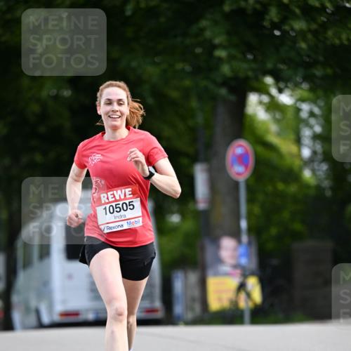08.06.2024 - REWE Women's Run Dr. Thomas Lammeyer http://msf.ph/oto/6247063 09.06.2024 09:34:34 Laufen 10505 meine-sportfotos.de
