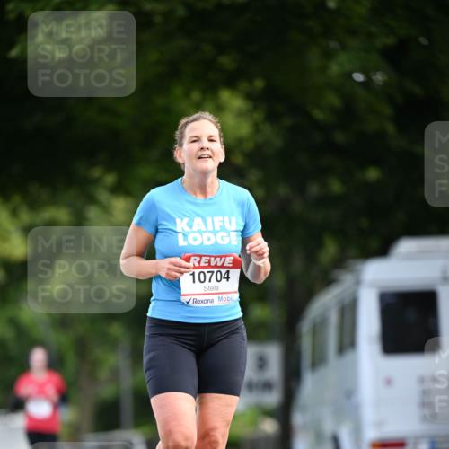 08.06.2024 - REWE Women's Run Dr. Thomas Lammeyer http://msf.ph/oto/6247072 09.06.2024 09:34:45 Laufen 10704 meine-sportfotos.de