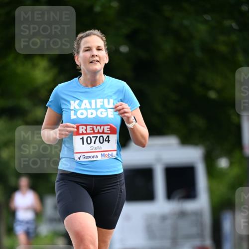 08.06.2024 - REWE Women's Run Dr. Thomas Lammeyer http://msf.ph/oto/6247078 09.06.2024 09:34:46 Laufen 10704 meine-sportfotos.de