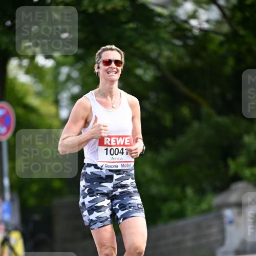 08.06.2024 - REWE Women's Run Dr. Thomas Lammeyer http://msf.ph/oto/6247097 09.06.2024 09:34:53 Laufen 10041 meine-sportfotos.de