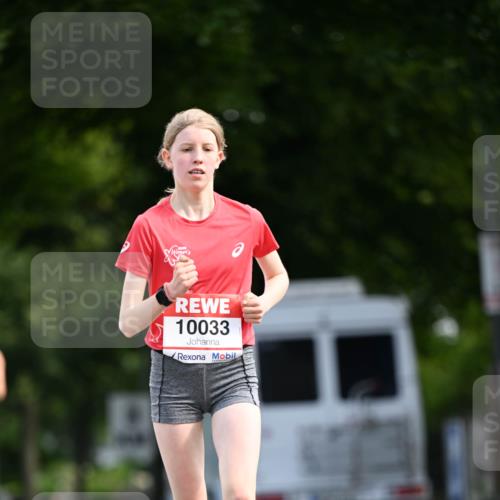 08.06.2024 - REWE Women's Run Dr. Thomas Lammeyer http://msf.ph/oto/6247107 09.06.2024 09:34:56 Laufen 10033 meine-sportfotos.de