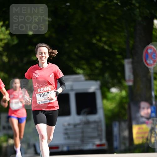 08.06.2024 - REWE Women's Run Dr. Thomas Lammeyer http://msf.ph/oto/6247139 09.06.2024 09:35:09 Laufen 10592 meine-sportfotos.de