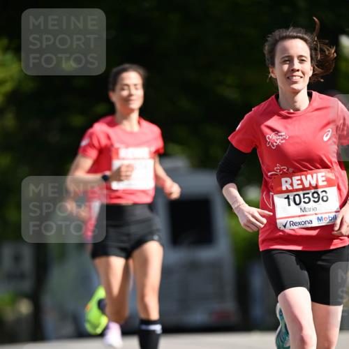 08.06.2024 - REWE Women's Run Dr. Thomas Lammeyer http://msf.ph/oto/6247146 09.06.2024 09:35:10 Laufen 10598 meine-sportfotos.de