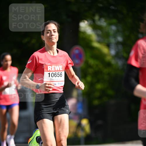08.06.2024 - REWE Women's Run Dr. Thomas Lammeyer http://msf.ph/oto/6247151 09.06.2024 09:35:11 Laufen 10656 meine-sportfotos.de