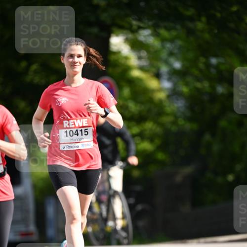 08.06.2024 - REWE Women's Run Dr. Thomas Lammeyer http://msf.ph/oto/6247193 09.06.2024 09:35:30 Laufen 10415 meine-sportfotos.de