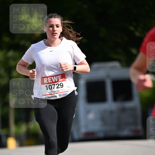 08.06.2024 - REWE Women's Run Dr. Thomas Lammeyer http://msf.ph/oto/6247217 09.06.2024 09:35:35 Laufen 10729 meine-sportfotos.de