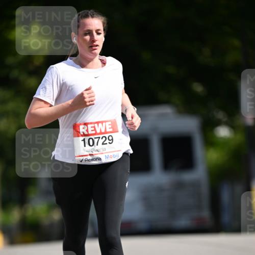 08.06.2024 - REWE Women's Run Dr. Thomas Lammeyer http://msf.ph/oto/6247219 09.06.2024 09:35:36 Laufen 10729 meine-sportfotos.de