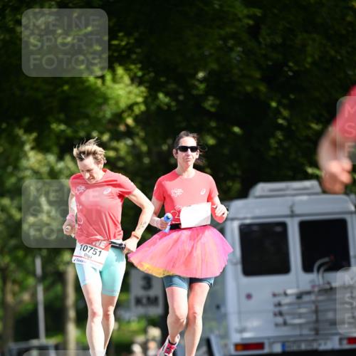 08.06.2024 - REWE Women's Run Dr. Thomas Lammeyer http://msf.ph/oto/6247240 09.06.2024 09:35:43 Laufen 10751 meine-sportfotos.de