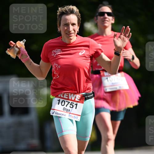 08.06.2024 - REWE Women's Run Dr. Thomas Lammeyer http://msf.ph/oto/6247257 09.06.2024 09:35:46 Laufen 10751, 10760 meine-sportfotos.de