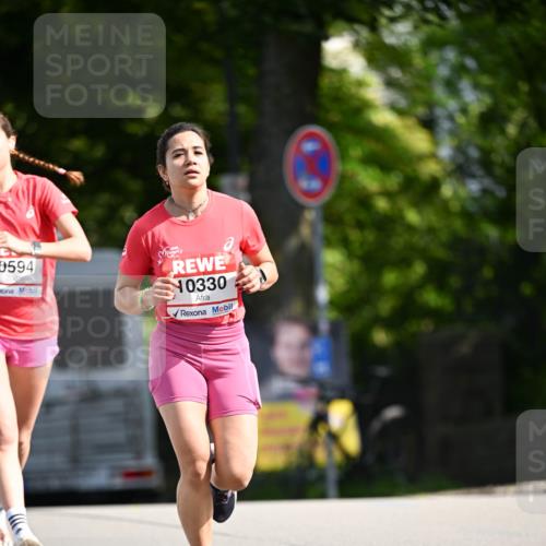 08.06.2024 - REWE Women's Run Dr. Thomas Lammeyer http://msf.ph/oto/6247272 09.06.2024 09:36:24 Laufen 0594, 10330 meine-sportfotos.de