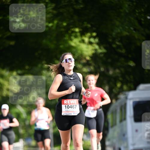 08.06.2024 - REWE Women's Run Dr. Thomas Lammeyer http://msf.ph/oto/6247297 09.06.2024 09:36:34 Laufen 10467 meine-sportfotos.de