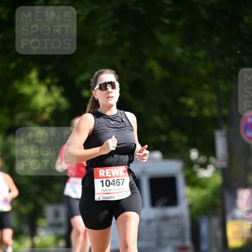 08.06.2024 - REWE Women's Run Dr. Thomas Lammeyer http://msf.ph/oto/6247307 09.06.2024 09:36:35 Laufen 10467 meine-sportfotos.de