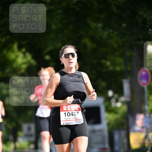 08.06.2024 - REWE Women's Run Dr. Thomas Lammeyer http://msf.ph/oto/6247308 09.06.2024 09:36:35 Laufen 10467 meine-sportfotos.de