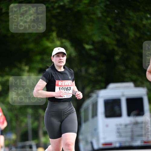 08.06.2024 - REWE Women's Run Dr. Thomas Lammeyer http://msf.ph/oto/6247330 09.06.2024 09:36:40 Laufen 10163 meine-sportfotos.de