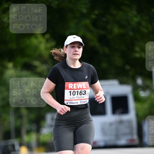 08.06.2024 - REWE Women's Run Dr. Thomas Lammeyer http://msf.ph/oto/6247336 09.06.2024 09:36:41 Laufen 10163 meine-sportfotos.de