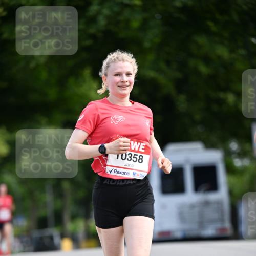 08.06.2024 - REWE Women's Run Dr. Thomas Lammeyer http://msf.ph/oto/6247357 09.06.2024 09:36:47 Laufen 358 meine-sportfotos.de
