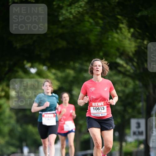 08.06.2024 - REWE Women's Run Dr. Thomas Lammeyer http://msf.ph/oto/6247361 09.06.2024 09:36:53 Laufen 10681, 10613 meine-sportfotos.de