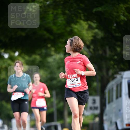 08.06.2024 - REWE Women's Run Dr. Thomas Lammeyer http://msf.ph/oto/6247365 09.06.2024 09:36:53 Laufen 10613 meine-sportfotos.de