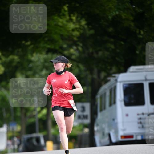 08.06.2024 - REWE Women's Run Dr. Thomas Lammeyer http://msf.ph/oto/6247408 09.06.2024 09:37:05 Laufen 106, 8, 38 meine-sportfotos.de