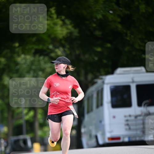 08.06.2024 - REWE Women's Run Dr. Thomas Lammeyer http://msf.ph/oto/6247411 09.06.2024 09:37:06 Laufen  meine-sportfotos.de