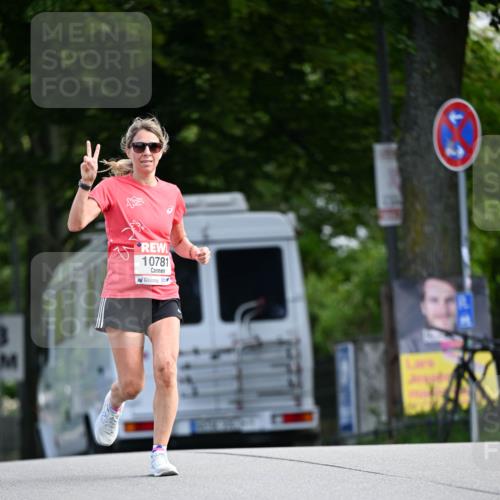 08.06.2024 - REWE Women's Run Dr. Thomas Lammeyer http://msf.ph/oto/6247427 09.06.2024 09:37:18 Laufen 10781 meine-sportfotos.de