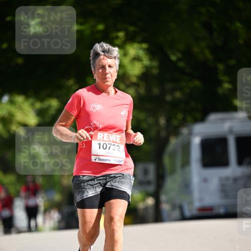 08.06.2024 - REWE Women's Run Dr. Thomas Lammeyer http://msf.ph/oto/6247467 09.06.2024 09:37:25 Laufen 10722 meine-sportfotos.de