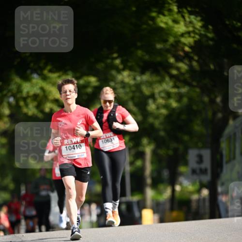 08.06.2024 - REWE Women's Run Dr. Thomas Lammeyer http://msf.ph/oto/6247480 09.06.2024 09:37:31 Laufen 10410, 10631 meine-sportfotos.de