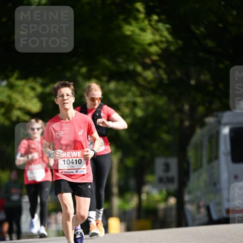 08.06.2024 - REWE Women's Run Dr. Thomas Lammeyer http://msf.ph/oto/6247485 09.06.2024 09:37:31 Laufen 10410 meine-sportfotos.de