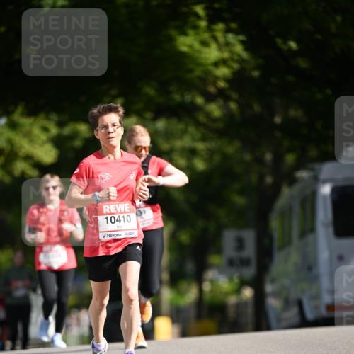 08.06.2024 - REWE Women's Run Dr. Thomas Lammeyer http://msf.ph/oto/6247486 09.06.2024 09:37:32 Laufen 10410 meine-sportfotos.de