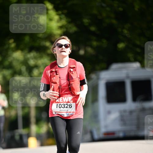 08.06.2024 - REWE Women's Run Dr. Thomas Lammeyer http://msf.ph/oto/6247509 09.06.2024 09:37:36 Laufen 10326 meine-sportfotos.de