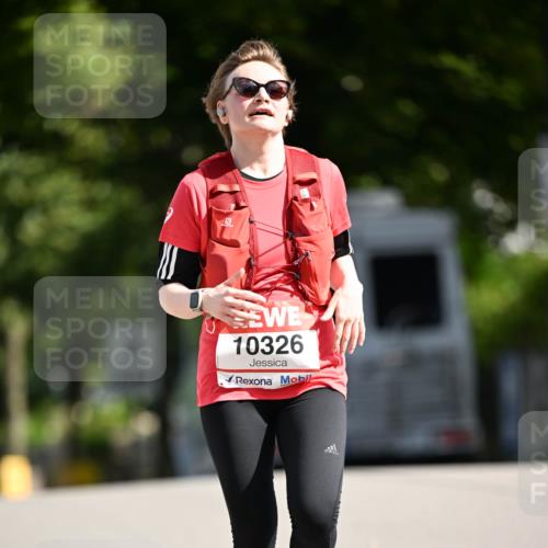 08.06.2024 - REWE Women's Run Dr. Thomas Lammeyer http://msf.ph/oto/6247514 09.06.2024 09:37:36 Laufen 10326 meine-sportfotos.de