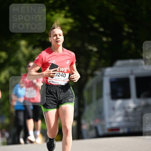 08.06.2024 - REWE Women's Run Dr. Thomas Lammeyer http://msf.ph/oto/6247574 09.06.2024 09:37:53 Laufen 0240 meine-sportfotos.de