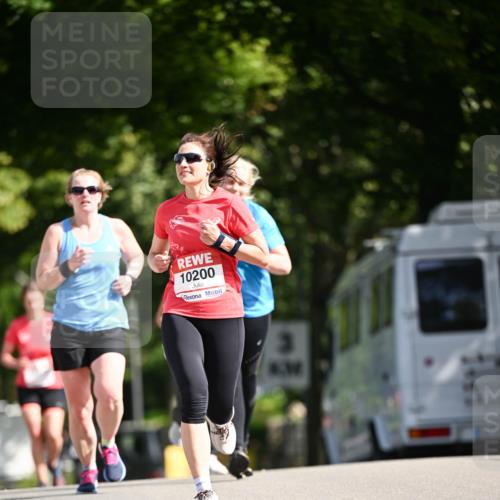 08.06.2024 - REWE Women's Run Dr. Thomas Lammeyer http://msf.ph/oto/6247586 09.06.2024 09:37:55 Laufen 10200, 00009 meine-sportfotos.de