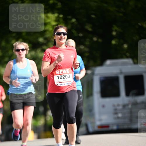 08.06.2024 - REWE Women's Run Dr. Thomas Lammeyer http://msf.ph/oto/6247593 09.06.2024 09:37:56 Laufen 10200 meine-sportfotos.de