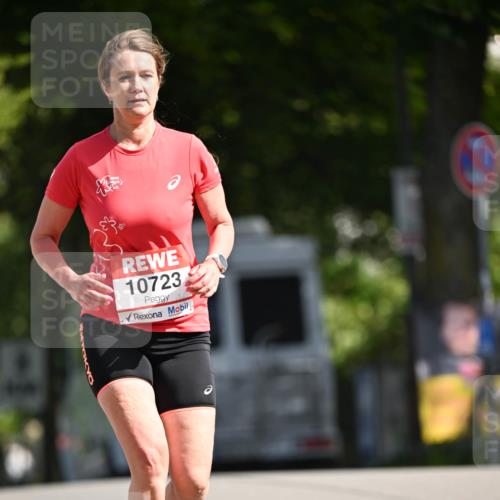 08.06.2024 - REWE Women's Run Dr. Thomas Lammeyer http://msf.ph/oto/6247627 09.06.2024 09:38:02 Laufen 10723 meine-sportfotos.de