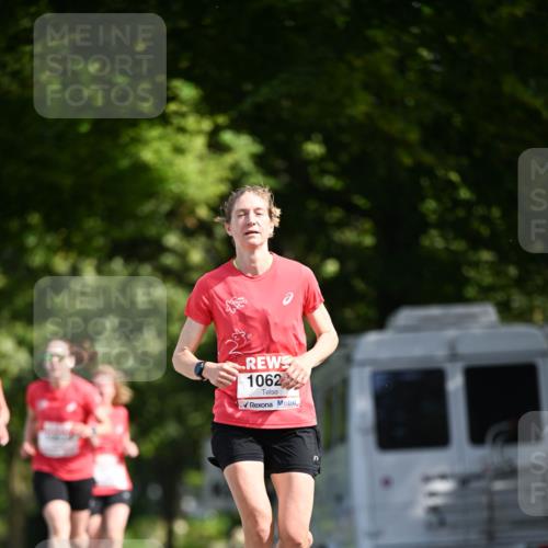 08.06.2024 - REWE Women's Run Dr. Thomas Lammeyer http://msf.ph/oto/6247634 09.06.2024 09:38:11 Laufen 1062 meine-sportfotos.de