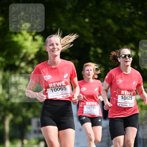 08.06.2024 - REWE Women's Run Dr. Thomas Lammeyer http://msf.ph/oto/6247654 09.06.2024 09:38:14 Laufen 10065, 10756, 10625 meine-sportfotos.de