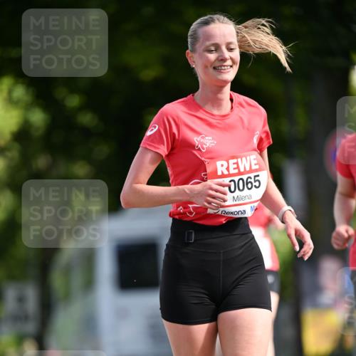 08.06.2024 - REWE Women's Run Dr. Thomas Lammeyer http://msf.ph/oto/6247660 09.06.2024 09:38:15 Laufen 419, 0065 meine-sportfotos.de