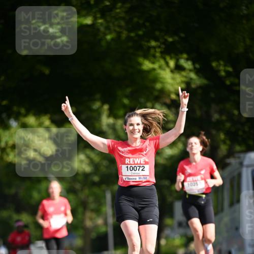 08.06.2024 - REWE Women's Run Dr. Thomas Lammeyer http://msf.ph/oto/6247672 09.06.2024 09:38:21 Laufen 10072, 1025 meine-sportfotos.de