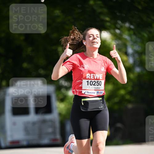 08.06.2024 - REWE Women's Run Dr. Thomas Lammeyer http://msf.ph/oto/6247688 09.06.2024 09:38:25 Laufen 10250 meine-sportfotos.de