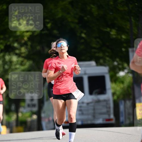 08.06.2024 - REWE Women's Run Dr. Thomas Lammeyer http://msf.ph/oto/6247730 09.06.2024 09:38:35 Laufen 100 meine-sportfotos.de
