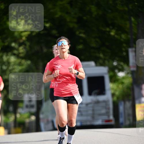 08.06.2024 - REWE Women's Run Dr. Thomas Lammeyer http://msf.ph/oto/6247731 09.06.2024 09:38:35 Laufen 10 meine-sportfotos.de