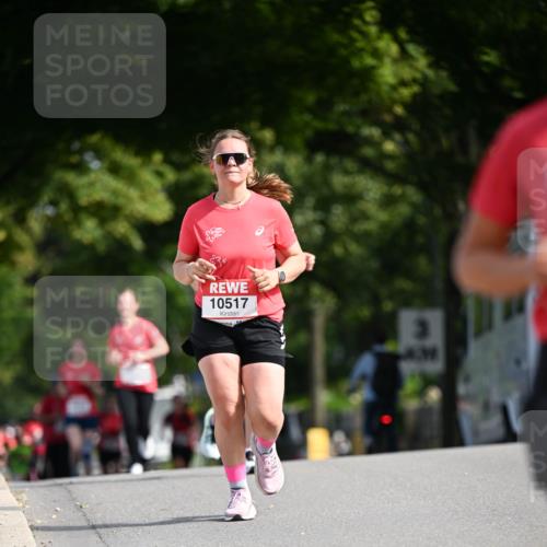 08.06.2024 - REWE Women's Run Dr. Thomas Lammeyer http://msf.ph/oto/6247763 09.06.2024 09:38:41 Laufen 10517 meine-sportfotos.de