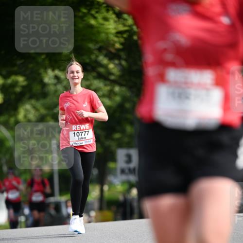 08.06.2024 - REWE Women's Run Dr. Thomas Lammeyer http://msf.ph/oto/6247787 09.06.2024 09:38:46 Laufen 10777 meine-sportfotos.de