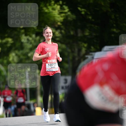 08.06.2024 - REWE Women's Run Dr. Thomas Lammeyer http://msf.ph/oto/6247790 09.06.2024 09:38:46 Laufen 10777, 3 meine-sportfotos.de
