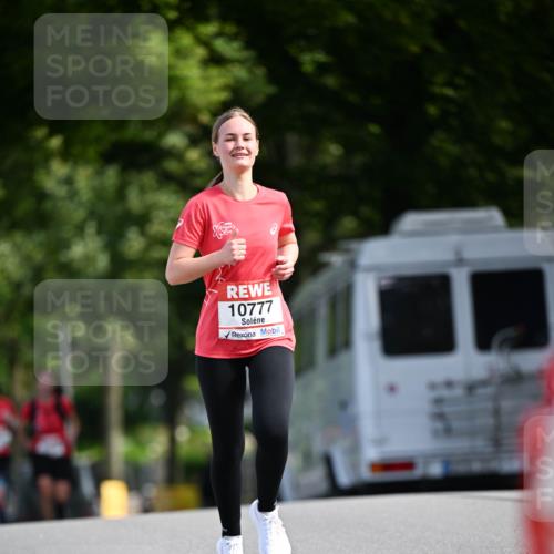 08.06.2024 - REWE Women's Run Dr. Thomas Lammeyer http://msf.ph/oto/6247794 09.06.2024 09:38:47 Laufen 10777 meine-sportfotos.de